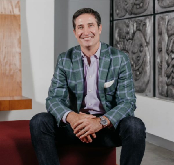 启运操盘 星巴克CEO：中国业务价值不止100亿美元