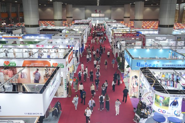 鸿岳资本配资 广交会落幕，但“会展+”的含金量还在上升